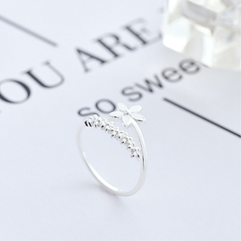 Fresh Flower Silver Temperament Personality Literary