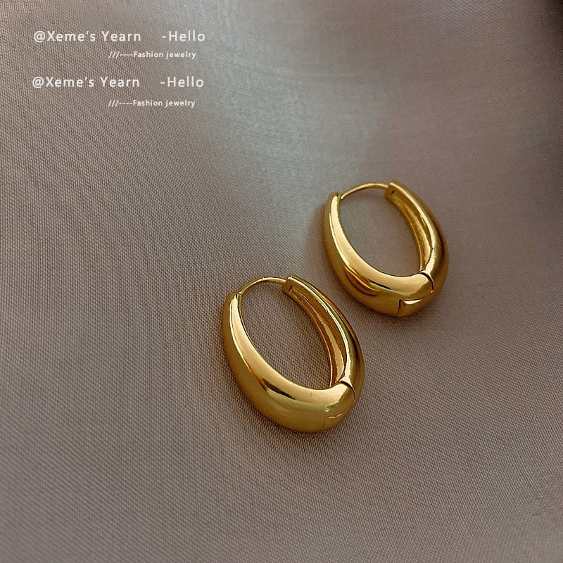 2023 Classic Copper Alloy Smooth Metal Hoop WOMEN Earrings